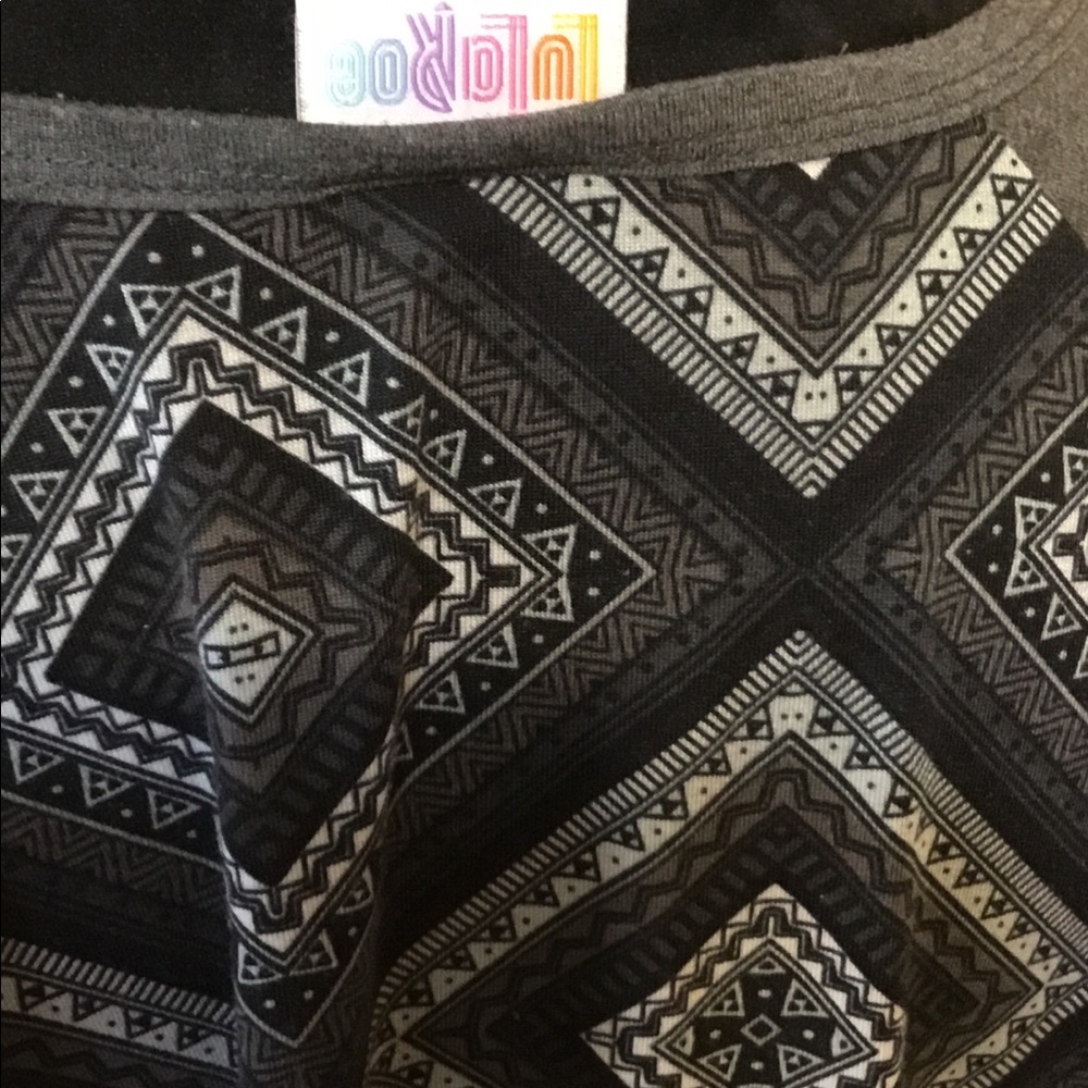 LuLaRoe Randy - Picture 3 of 4